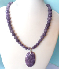 Collier en Jade violet de Turquie- 47cm- 235.Cts sur Argent massif