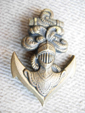 INSIGNE METAL ANCIEN CENTRE COLONIAL CHAR BLINDES D. Ber