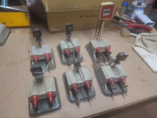 Lot anciens butoirs lumineux - lot,