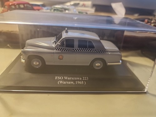 Voiture taxi fso warszawa 223 - voiture,