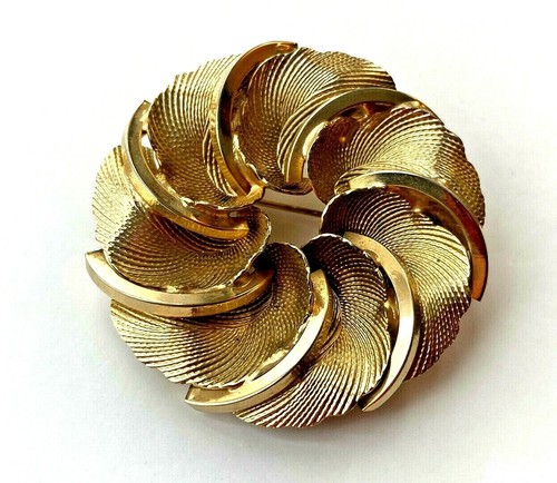 Broche vintage fleur doré - vintage,