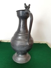 GRAND PICHET EN ÉTAIN AVEC COUVERCLE À CHARNIERE - 2 GLANDS