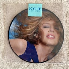 KYLIE MINOGUE "ALL THE LOVERS"