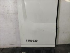 Porte de coffre gauche IVECO