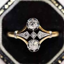Bague de fiançailles style