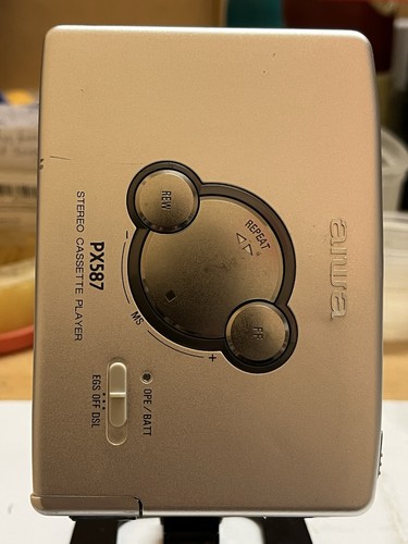Aiwa portable cassette player - portable,