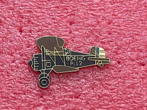 T38 pins avion boeing - avion, p-12