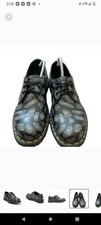 Dr Martens