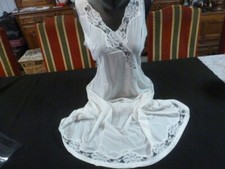 jolie combinaison&fond de robe