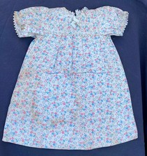 Belle robe fleurettes BB