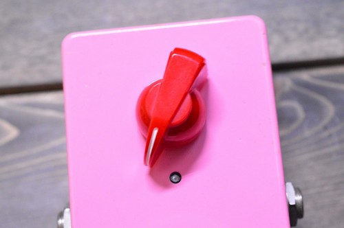 Guitar tribe pink booster used - pink,