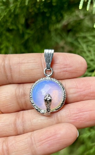 Pendentif serpent plaqué