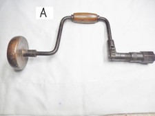 (A)  Ancien vilebrequin chignole manuelle perceuse outil de menuisier ebeniste