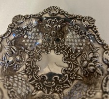 bonbonnière en argent massif