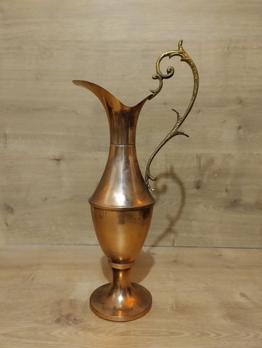 Très joli grand vase - très,