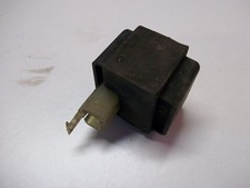 centrale clignotante de suzuki 600 gsxf année 1996