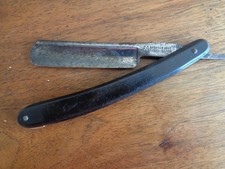 Rasoir coupe choux " 69 THIERS ISSARD " médaille d’argent Modèle SHEFFIELD 188