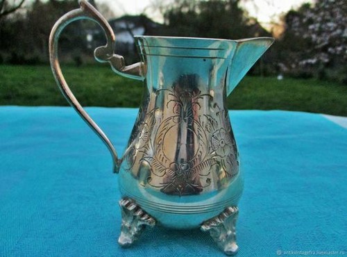 Pichet antique - antique, milkman