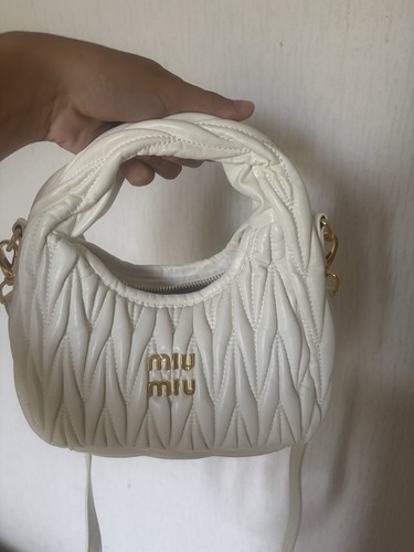 Miu sac - sac, à