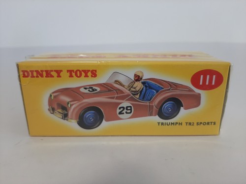 Voiture dinky toys triumph tr2 - dinky,