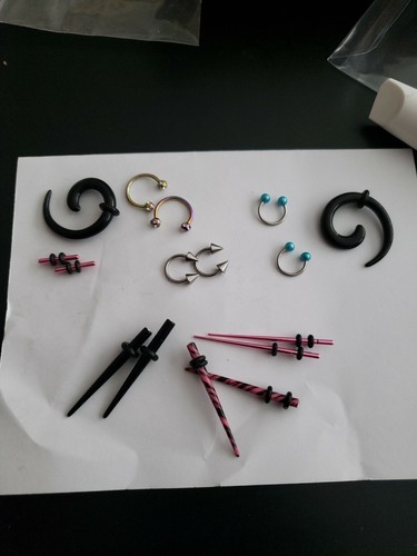 Piercing gageing lot - piercing,