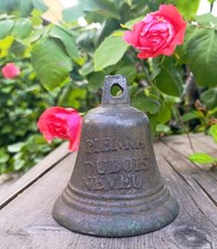 Ancienne cloche bronze - ancienne,