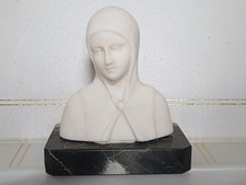 Sculpture Ancienne Buste Vierge en Albâtre sur base marbre - Signée - Ht. 11 cm