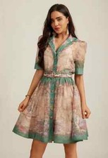 Robe Femme Courte Élégante