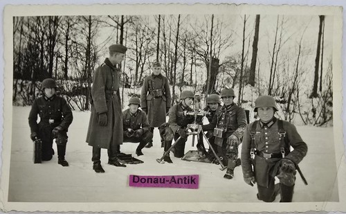 Photo 8cm grenade launcher - photo,