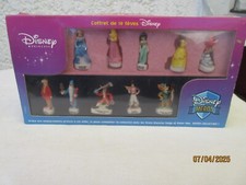 Magnifique coffre de 10 fèves