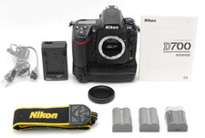 [PRESQUE COMME NEUF avec MB-D10] Boîtier d'appareil photo reflex numérique...