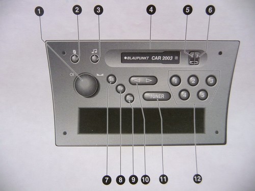Vauxhall car 2003 blaupunkt - car,