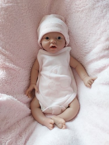 Bébé reborn sexué - , fille