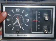 GE Alarm Clock Radio Plastic