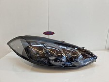 Optique avant principal droit