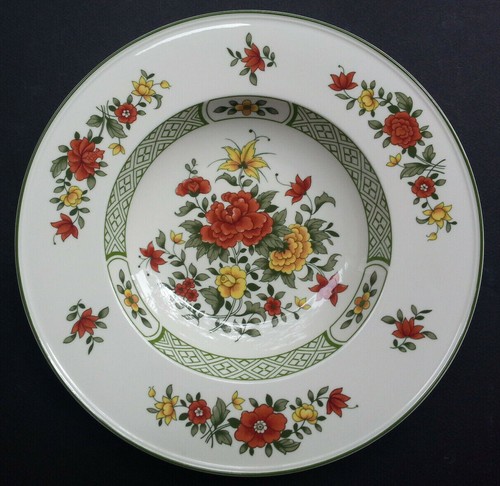 Superbe assiette creuse - assiette,
