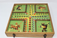 ANCIEN COFFRET JEUX PETITS CHEVAUX DAMES ETC ...
