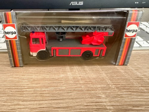 Herpa 818504 man f8 - herpa, 1:87