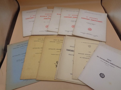 Lot brochures sur - brochures,