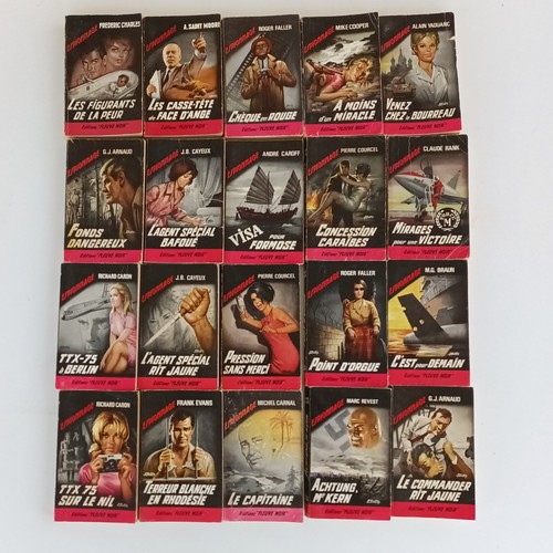 Lot livres poches - livres,