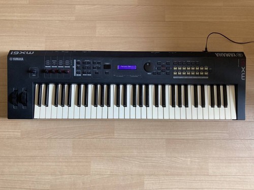 Yamaha mx61 touches - 61,