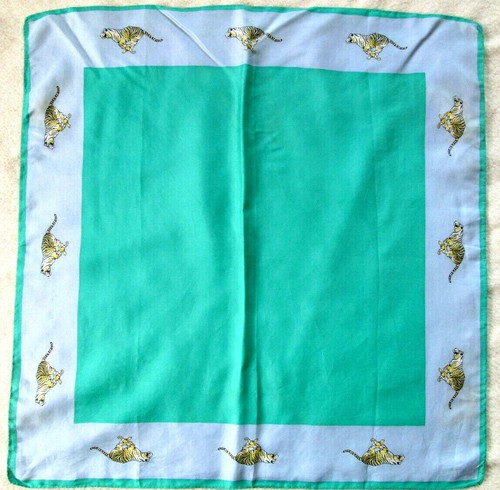 Superbe foulard soie tbeg - -superbe,