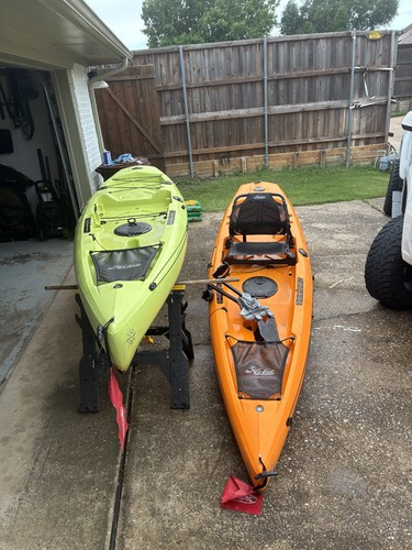 Kayak sit top fishing - on,