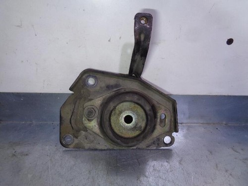 184468 support moteur gauche