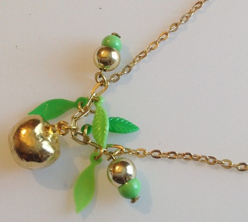 Collier année couleur - 70,