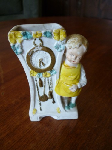 Ancien petit vase biscuit
