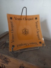 CHAMPAGNE VEUVE CLICQUOT