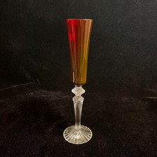 Verre à champagne en cristal de flutissimo Baccarat Mille Nuits signé rouge