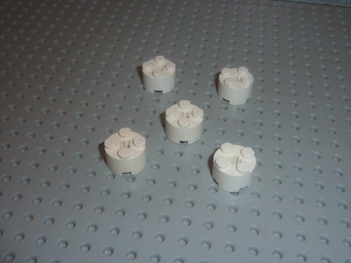 Lego white round brick - 5, x