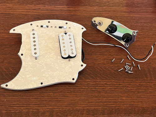 Lefty fender cobain - fender,